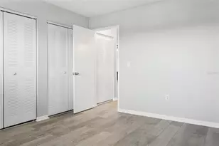 5501 80th St N, Saint Petersburg, FL 33709 - Photo 25
