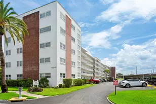 5501 80th St N, Saint Petersburg, FL 33709 - Photo 1