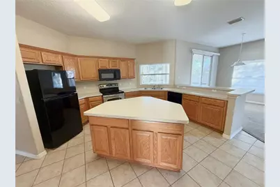 72 Bickford Drive, Palm Coast, FL 32137 - Photo 5