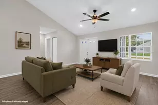 22 Pinelynn Ln, Palm Coast, FL 32164 - Photo 3