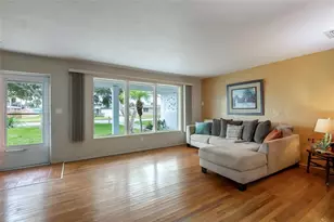 1256 Belaire Dr, Daytona Beach, FL 32118 - Photo 9