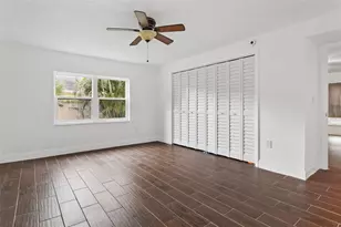 9920 Eagles Point Cir, Port Richey, FL 34668 - Photo 17