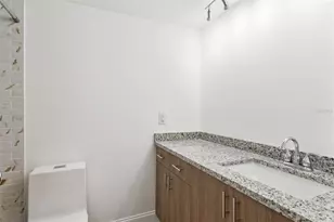 9920 Eagles Point Cir, Port Richey, FL 34668 - Photo 15