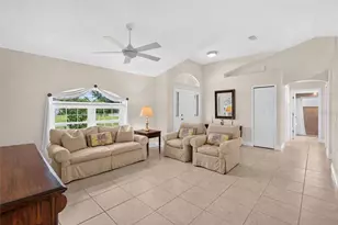 39 White House Dr, Palm Coast, FL 32164 - Photo 3