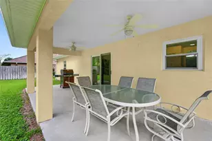 39 White House Dr, Palm Coast, FL 32164 - Photo 9