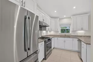 39 White House Dr, Palm Coast, FL 32164 - Photo 5