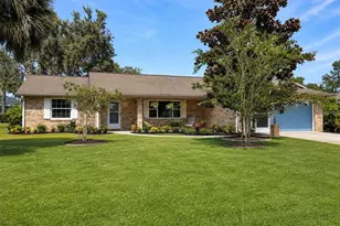 21 Royal Tern Ln, Palm Coast, FL 32164 - Photo 1