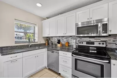 109 Coral Reef Court N, Palm Coast, FL 32137 - Photo 13