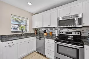 109 Coral Reef Ct N, Palm Coast, FL 32137 - Photo 13