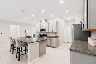 14 Woodworth Dr, Palm Coast, FL 32164 - Photo 9
