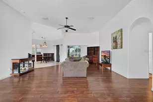 25 Kathryn Pl, Palm Coast, FL 32164 - Photo 7