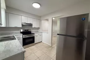 6030 SW 12 Pl, Gainesville, FL 32607 - Photo 3