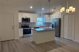 72 Lancelot Dr, Palm Coast, FL 32137 - Photo 3