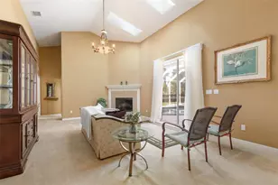 18 Squirrel Pl, Palm Coast, FL 32164 - Photo 11