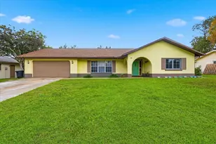 10 Blackburn Pl, Palm Coast, FL 32137 - Photo 1