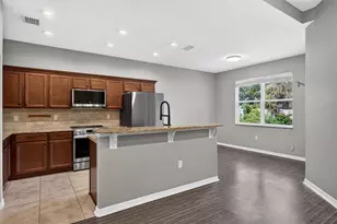 27 Porwyn Ln, Palm Coast, FL 32164 - Photo 11