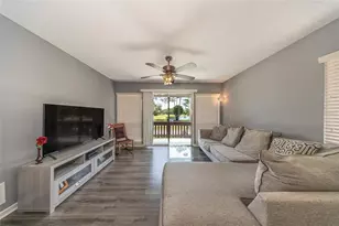 60 Club House Dr, Palm Coast, FL 32137 - Photo 15