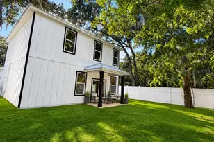 25 Hernandez Ave, Palm Coast, FL 32137 - Photo 11