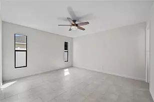77 Freeport Ln, Palm Coast, FL 32137 - Photo 11