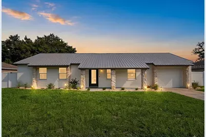 77 Freeport Lane, Palm Coast, FL 32137 - Photo 1