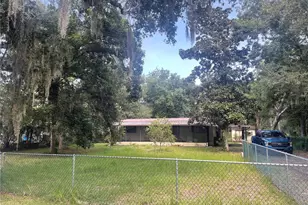 11 Wildwood Dr, Palm Coast, FL 32137 - Photo 11