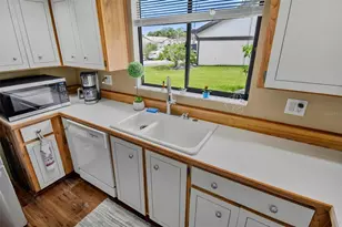 126 Florida Park Dr, Palm Coast, FL 32137 - Photo 21