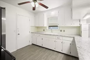 2125 W Lou Dr, Jacksonville, FL 32216 - Photo 19
