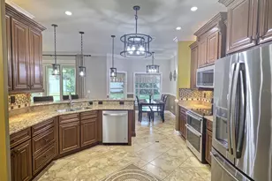 55 Brooklyn Ln, Palm Coast, FL 32137 - Photo 9