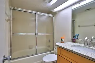5 Sherbury Ct, Palm Coast, FL 32137 - Photo 19