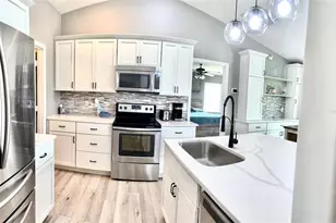 12 Princess Kim Ln, Palm Coast, FL 32164 - Photo 5