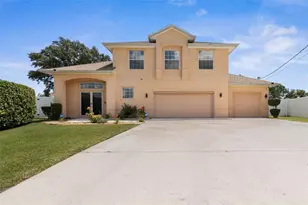 7 Flint Pl, Palm Coast, FL 32137 - Photo 1