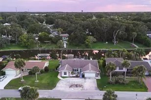 10 Felicia Ct, Palm Coast, FL 32137 - Photo 5