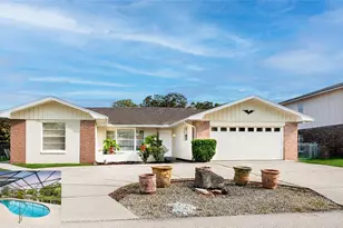 10 Felicia Ct, Palm Coast, FL 32137 - Photo 1