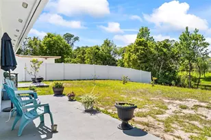 45 Farragut Dr, Palm Coast, FL 32137 - Photo 19