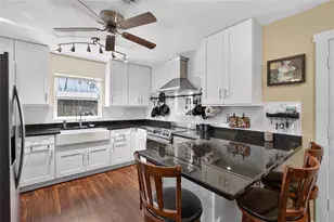 13 Fairview Ln, Palm Coast, FL 32137 - Photo 11
