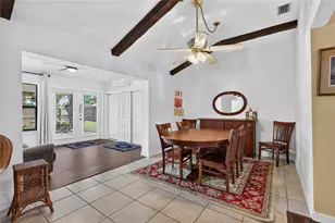 13 Fairview Ln, Palm Coast, FL 32137 - Photo 9