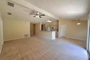 89 Berkshire Ln, Palm Coast, FL 32137 - Photo 11