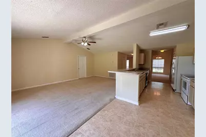 89 Berkshire Lane, Palm Coast, FL 32137 - Photo 9