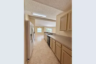 89 Berkshire Lane, Palm Coast, FL 32137 - Photo 7