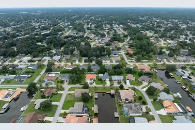 28 Fleming Court, Palm Coast, FL 32137 - Photo 5
