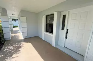 38 Berkshire Ln, Palm Coast, FL 32137 - Photo 3