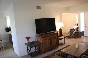 17 Oxford Ln, Palm Coast, FL 32137 - Photo 9