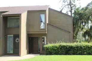 17 Oxford Ln, Palm Coast, FL 32137 - Photo 1