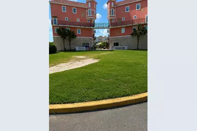 101 Palm Harbor Pkwy, Palm Coast, FL 32137 - Photo 1