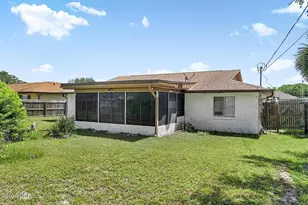 874 Goldcoast Dr, Deltona, FL 32725 - Photo 39