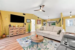 14 Fort Caroline Ln, Palm Coast, FL 32137 - Photo 9