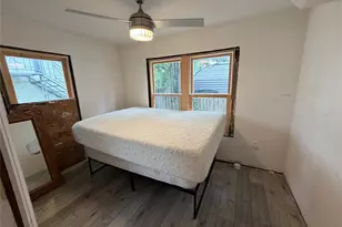 618 15th St N, Saint Petersburg, FL 33701 - Photo 33
