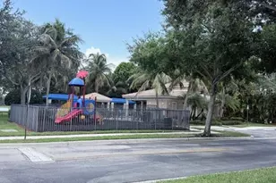 8074 Murano Cir, Palm Beach Gardens, FL 33418 - Photo 33