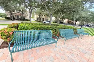 8074 Murano Cir, Palm Beach Gardens, FL 33418 - Photo 47