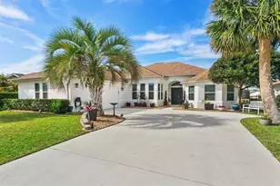 17 Collington Ct, Palm Coast, FL 32137 - Photo 1